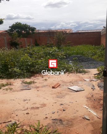 Imagem Terreno à Venda, 240 m² em Independência - Montes Claros Imagem Terreno à Venda, 240 m² em Independência - Montes Claros