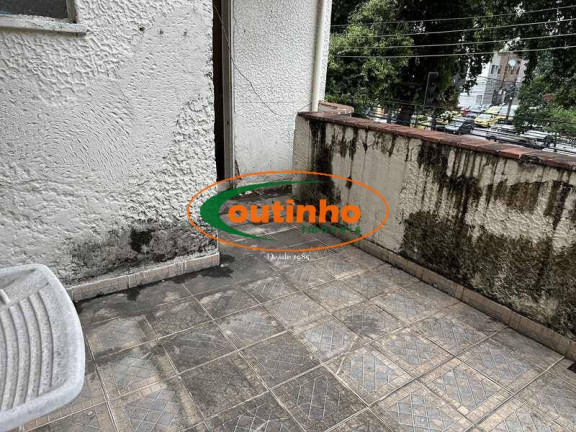 Imagem Apartamento com 2 Quartos à Venda, 65 m² em Tijuca - Rio De Janeiro Imagem Apartamento com 2 Quartos à Venda, 65 m² em Tijuca - Rio De Janeiro