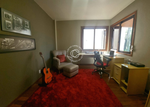 Imagem Casa com 4 Quartos à Venda, 363 m² em Nossa Senhora De Lourdes - Santa Maria