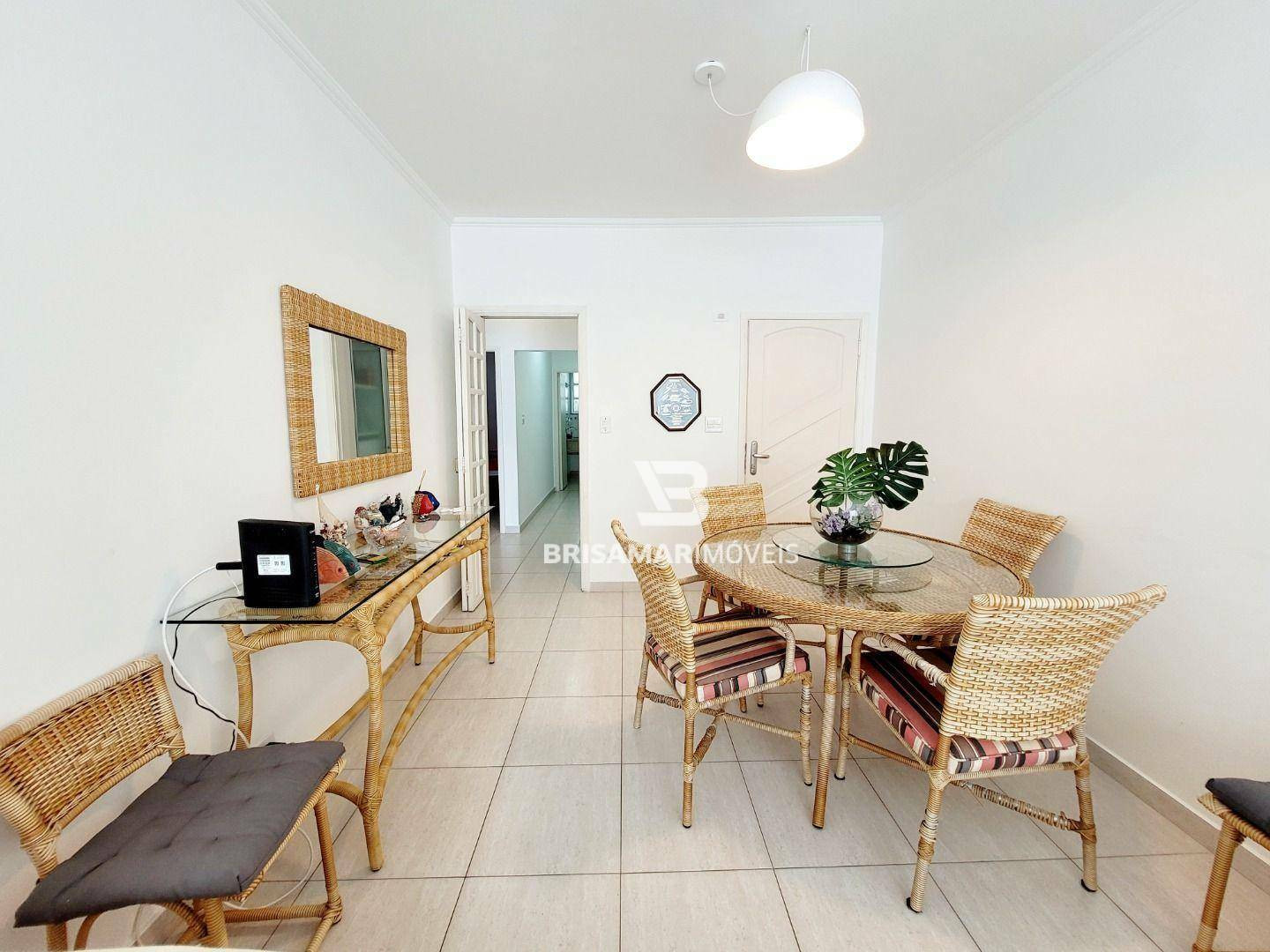 Imagem Apartamento com 2 Quartos à Venda ou Locação, 105 m² em Pitangueiras - Guarujá Imagem Apartamento com 2 Quartos à Venda ou Locação, 105 m² em Pitangueiras - Guarujá