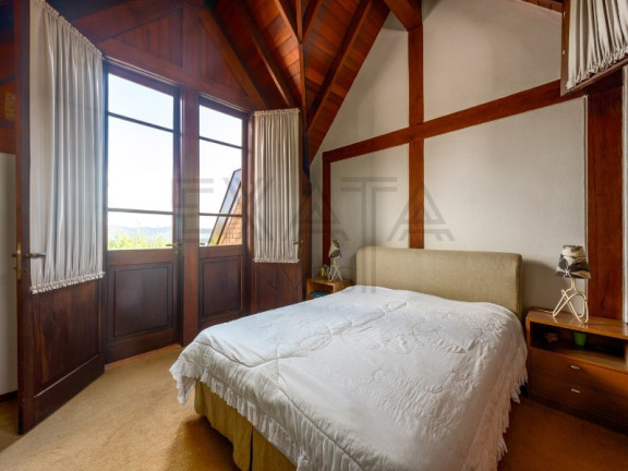 Imagem Casa com 5 Quartos à Venda, 388 m² em Campos Do Jordão - Campos Do Jordão Imagem Casa com 5 Quartos à Venda, 388 m² em Campos Do Jordão - Campos Do Jordão