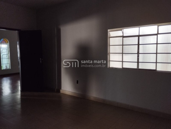 Imagem Casa com 3 Quartos à Venda, 600 m² em Vila Geny - Lorena
