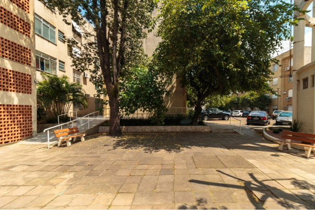 Imagem Apartamento com 2 Quartos à Venda, 55 m² em Jardim Botânico - Porto Alegre