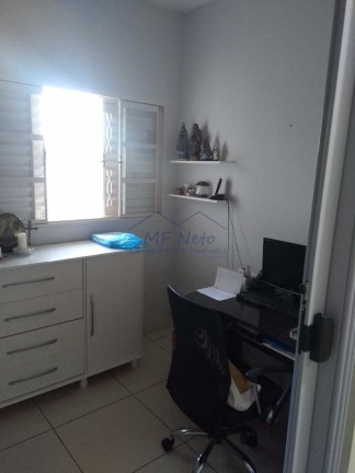 Imagem Casa com 4 Quartos à Venda, 339 m² em Jardim Ferrarezzi - Pirassununga