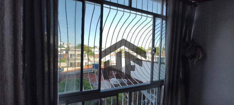 Imagem Apartamento com 3 Quartos à Venda, 130 m² em Encruzilhada - Recife