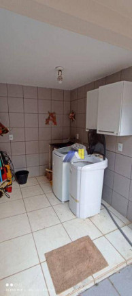 Imagem Casa com 3 Quartos à Venda, 265 m² em Centro - Pouso Alegre Imagem Casa com 3 Quartos à Venda, 265 m² em Centro - Pouso Alegre