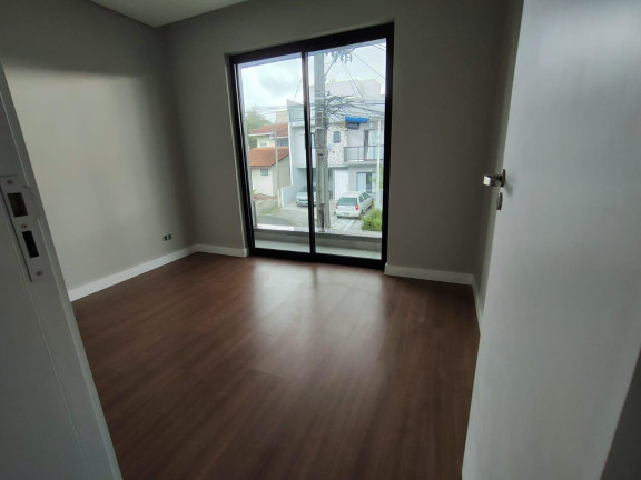 Imagem Casa com 3 Quartos à Venda, 187 m² em Cachoeira - Curitiba