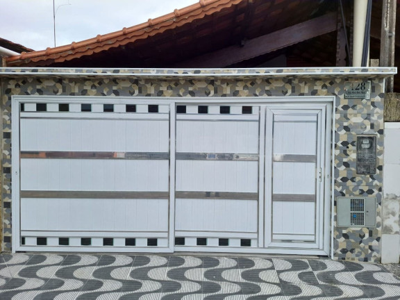 Casa com 2 Quartos à Venda, 120 m² em Caiçara - Praia Grande