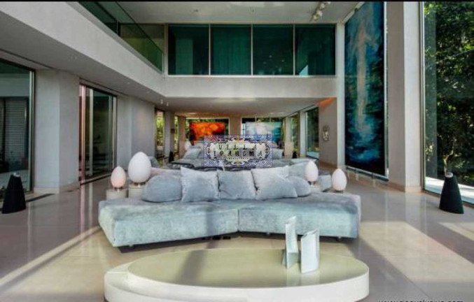 Imagem Imóvel com 7 Quartos à Venda, 6.000 m² em Jardim Botânico - Rio De Janeiro
