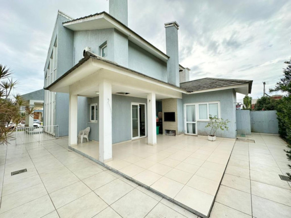 Imagem Casa com 4 Quartos à Venda, em -- - Capao Da Canoa Imagem Casa com 4 Quartos à Venda, em -- - Capao Da Canoa