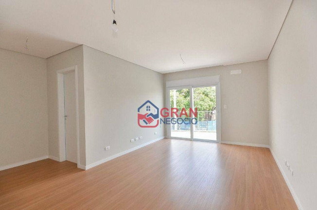 Imagem Sobrado com 3 Quartos à Venda, 162 m² em São Braz - Curitiba Imagem Sobrado com 3 Quartos à Venda, 162 m² em São Braz - Curitiba