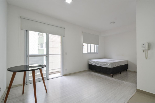Imóvel com 1 Quarto à Venda,  em Aclimação - São Paulo