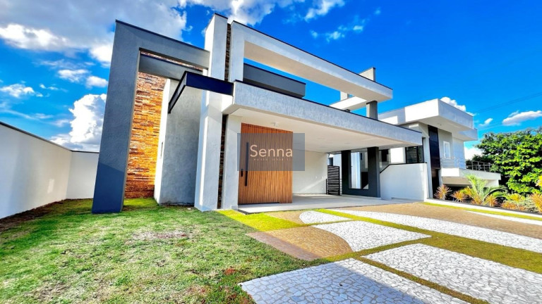 Casa com 3 Quartos à Venda,  em Medeiros - Jundiaí