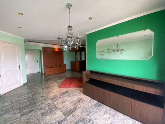 Imóvel com 4 Quartos à Venda, 130 m² em Vila Galvão - Guarulhos