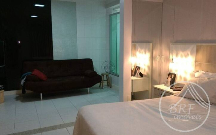 Imagem Apartamento com 3 Quartos à Venda, 284 m² em Canto Balneário - Florianópolis
