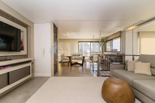 Imagem Apartamento com 1 Quarto à Venda, 45 m² em Petrópolis - Porto Alegre