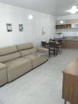 Imagem Casa com 5 Quartos à Venda, 280 m² em Praia De Armação Do Itapocorói - Penha