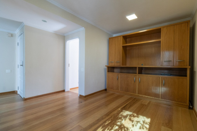 Imagem Apartamento com 3 Quartos à Venda, 209 m² em Itaim Bibi - São Paulo