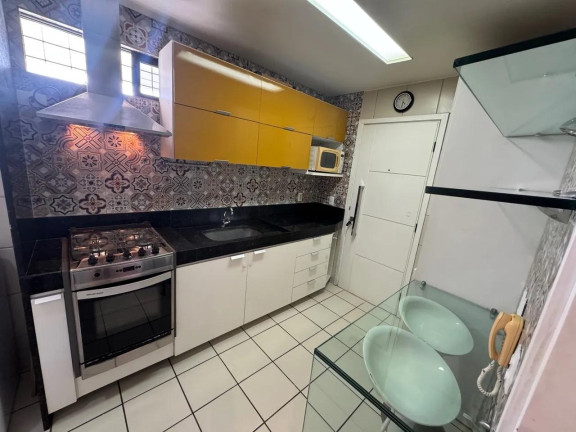 Imagem Apartamento com 2 Quartos à Venda, 74 m² em Aflitos - Recife