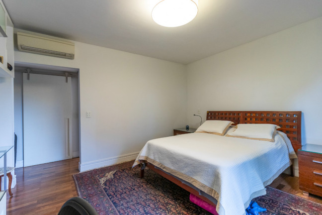 Imagem Imóvel com 4 Quartos à Venda, 300 m² em Campo Belo - São Paulo Imagem Imóvel com 4 Quartos à Venda, 300 m² em Campo Belo - São Paulo