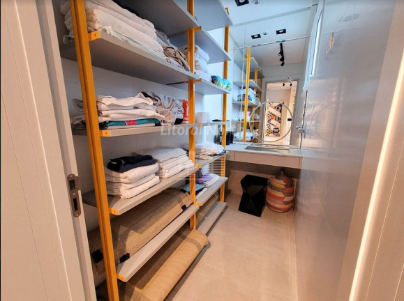 Imagem Apartamento com 3 Quartos à Venda, 172 m² em Centro - Balneário Camboriú Imagem Apartamento com 3 Quartos à Venda, 172 m² em Centro - Balneário Camboriú