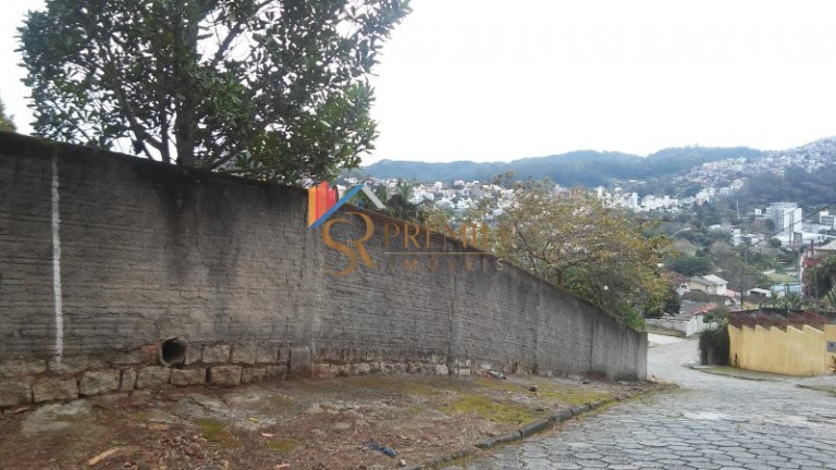 Imagem Imóvel à Venda, 229 m² em Trindade - Florianópolis Imagem Imóvel à Venda, 229 m² em Trindade - Florianópolis