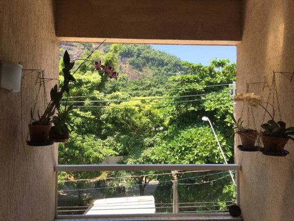 Imagem Sobrado com 3 Quartos à Venda, 120 m² em Vila Voturua - Sao Vicente