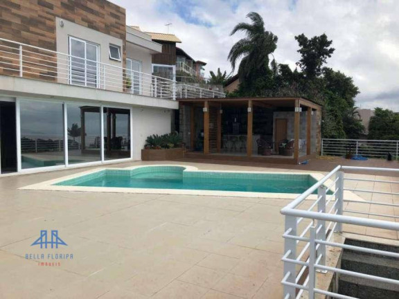 Casa com 3 Quartos à Venda, 365 m² em Agronômica - Florianópolis