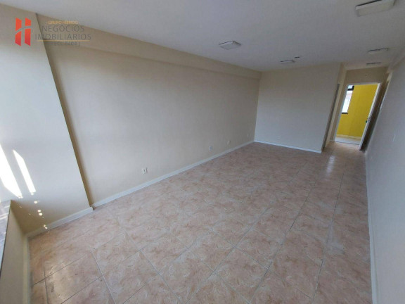 Sala Comercial à Venda ou Locação, 28 m² em Jardim Vinte E Cinco De Agosto - Duque De Caxias