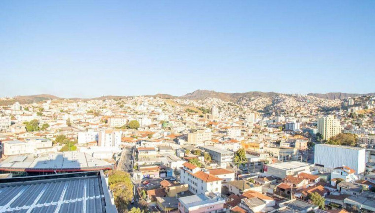Imagem Cobertura com 2 Quartos à Venda, 190 m² em Santa Efigênia - Belo Horizonte