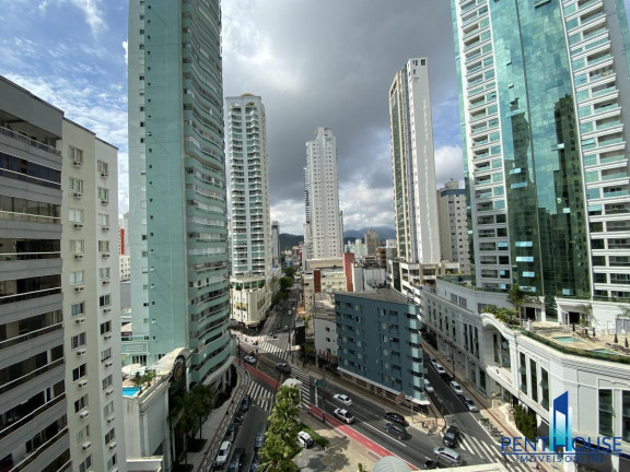 Imagem Apartamento com 3 Quartos à Venda, 130 m² em Centro - Balneário Camboriú