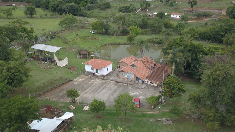 Imagem Imóvel com 2 Quartos à Venda, 20.000 m² em Souza Lima - Poços De Caldas Imagem Imóvel com 2 Quartos à Venda, 20.000 m² em Souza Lima - Poços De Caldas