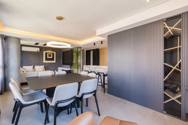 Imagem Imóvel com 3 Quartos à Venda, 130 m² em Petrópolis - Porto Alegre Imagem Imóvel com 3 Quartos à Venda, 130 m² em Petrópolis - Porto Alegre
