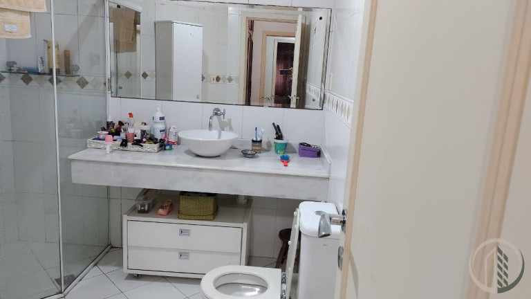 Imagem Apartamento com 3 Quartos à Venda, 228 m² em Pompéia - Santos
