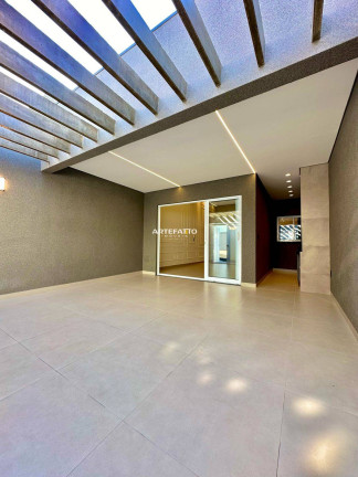 Casa com 3 Quartos à Venda, 125 m²