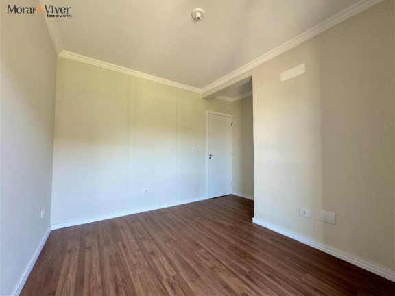 Imagem Casa com 2 Quartos à Venda, 126 m² em Uberaba - Curitiba