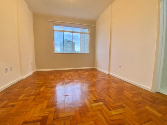 Imagem Apartamento com 1 Quarto à Venda, 30 m² em Centro Histórico - Porto Alegre Imagem Apartamento com 1 Quarto à Venda, 30 m² em Centro Histórico - Porto Alegre