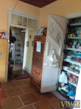 Imagem Casa com 3 Quartos à Venda, 880 m² em Jacareí Imagem Casa com 3 Quartos à Venda, 880 m² em Jacareí