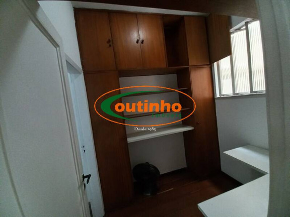Imagem Apartamento com 3 Quartos à Venda, 101 m² em Tijuca - Rio De Janeiro Imagem Apartamento com 3 Quartos à Venda, 101 m² em Tijuca - Rio De Janeiro