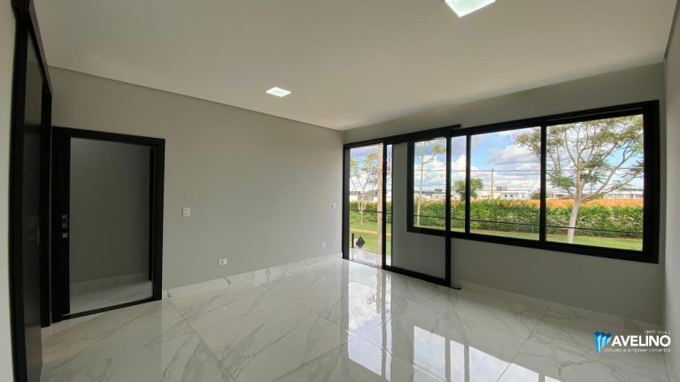 Imagem Sobrado com 5 Quartos à Venda, 256 m² em Residencial Alphaville Iii - Campo Grande