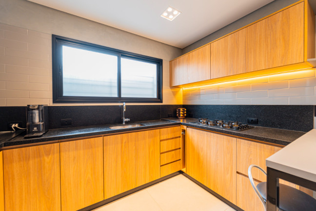 Imagem Casa com 4 Quartos à Venda, 200 m² em Indianópolis - São Paulo Imagem Casa com 4 Quartos à Venda, 200 m² em Indianópolis - São Paulo