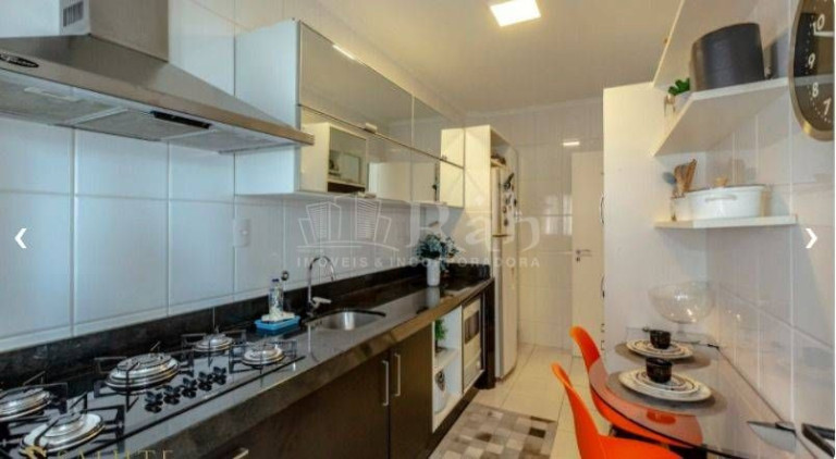 Imagem Apartamento com 3 Quartos à Venda, 131 m² em Centro - Balneário Camboriú Imagem Apartamento com 3 Quartos à Venda, 131 m² em Centro - Balneário Camboriú