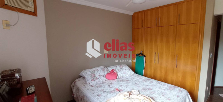 Imagem Apartamento com 3 Quartos à Venda, 137 m² em Jardim Amália - Bauru Imagem Apartamento com 3 Quartos à Venda, 137 m² em Jardim Amália - Bauru