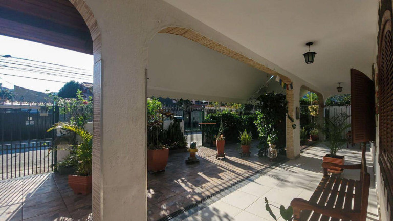 Imagem Casa com 4 Quartos à Venda, 321 m² em Itaipu - Niterói