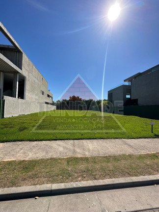 Imagem Terreno à Venda, 667 m² em Barra Da Tijuca - Rio De Janeiro Imagem Terreno à Venda, 667 m² em Barra Da Tijuca - Rio De Janeiro