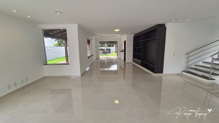Imagem Casa de Condomínio com 4 Quartos à Venda, 341 m² em Jardins Paris - Goiânia