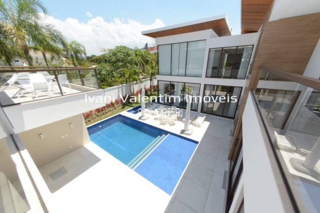 Imagem Casa de Condomínio com 5 Quartos à Venda, 906 m² em Barra Da Tijuca - Rio De Janeiro Imagem Casa de Condomínio com 5 Quartos à Venda, 906 m² em Barra Da Tijuca - Rio De Janeiro