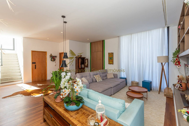 Imagem Casa com 4 Quartos à Venda, 400 m² em Cidade Tamboré - Santana De Parnaíba Imagem Casa com 4 Quartos à Venda, 400 m² em Cidade Tamboré - Santana De Parnaíba