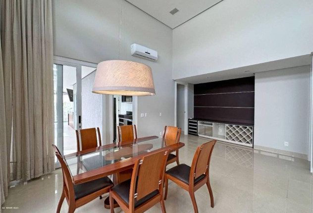 Casa com 4 Quartos à Venda, 250 m² em Jardins Verona - Goiânia