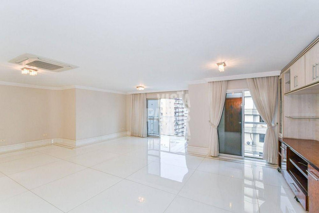Imagem Apartamento com 3 Quartos à Venda, 214 m² em Itaim Bibi - São Paulo Imagem Apartamento com 3 Quartos à Venda, 214 m² em Itaim Bibi - São Paulo